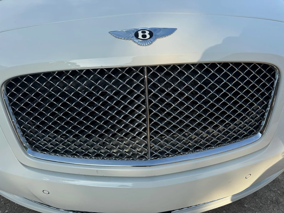 2012 Bentley Continental Flying Spur - Image 11 of 31
