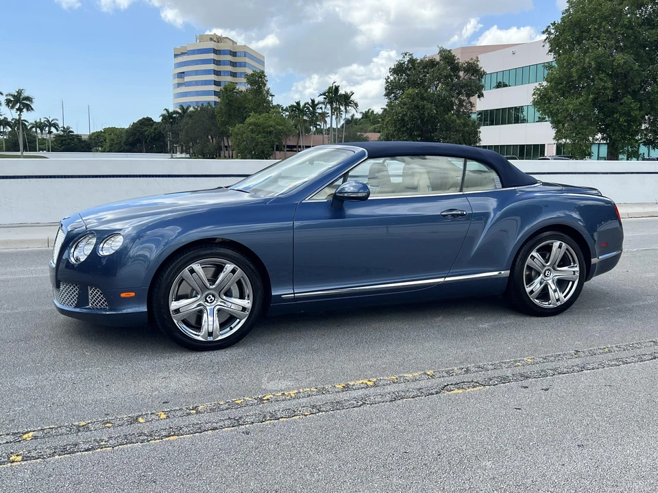 2012 Bentley Continental GTC - Image 2 of 31