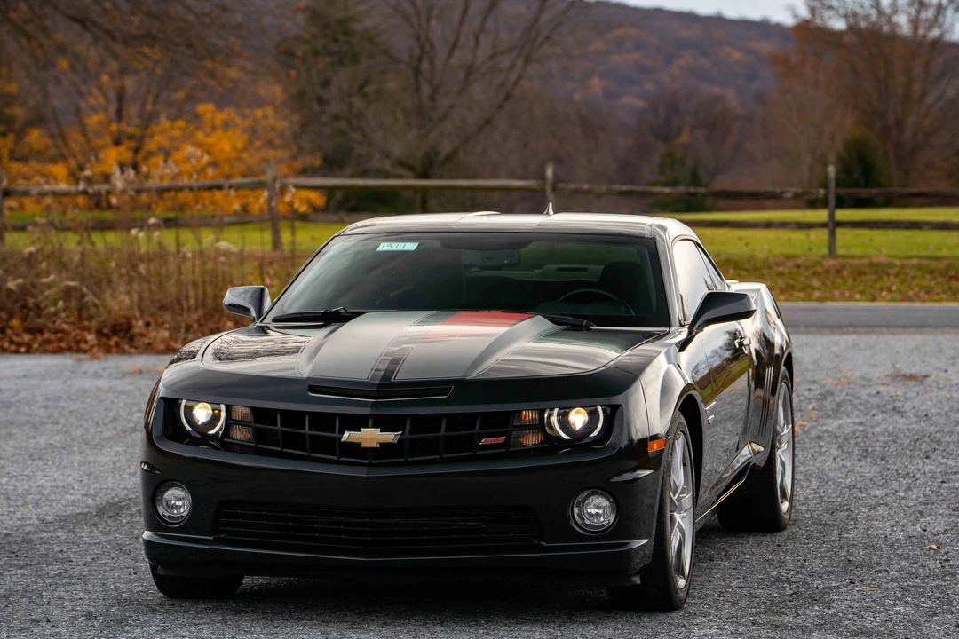 2004 Chevrolet Camaro - Image 11 of 31