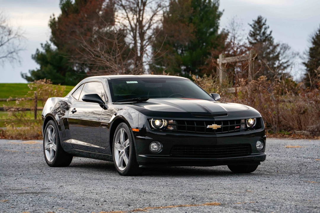 2004 Chevrolet Camaro - Image 5 of 31