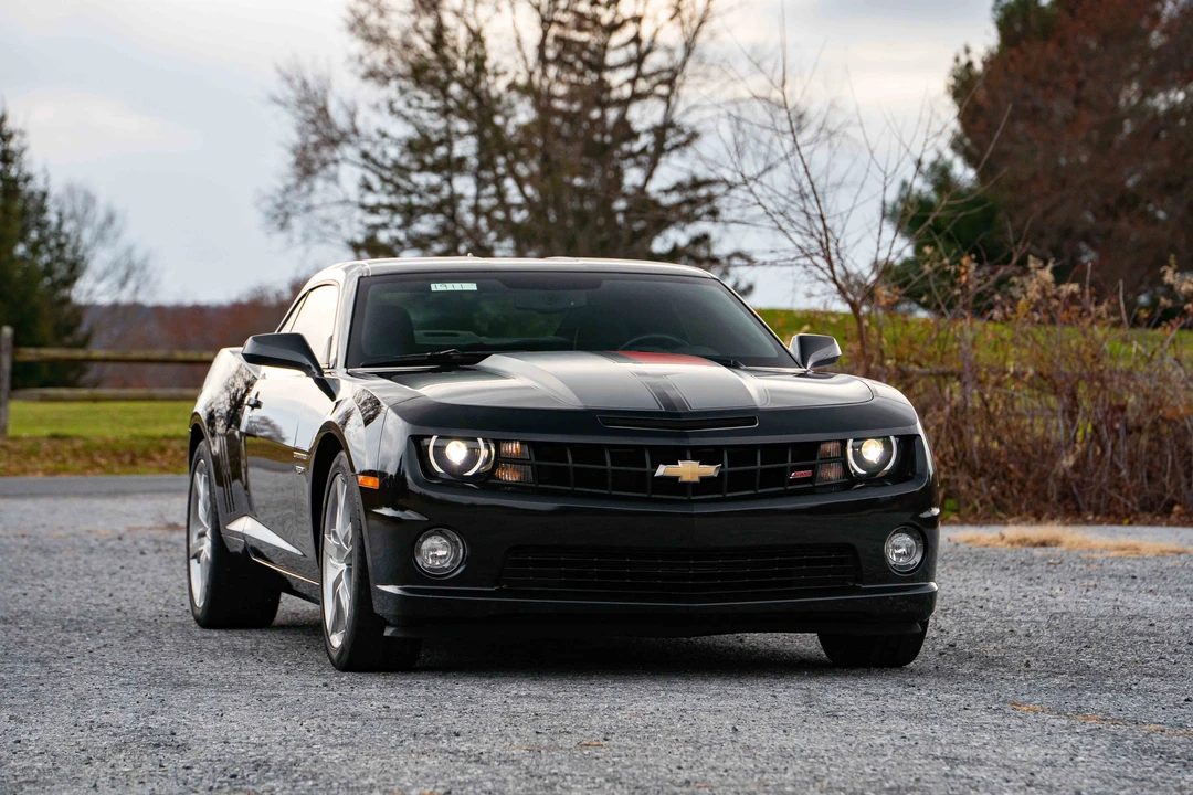 2004 Chevrolet Camaro - Image 7 of 31