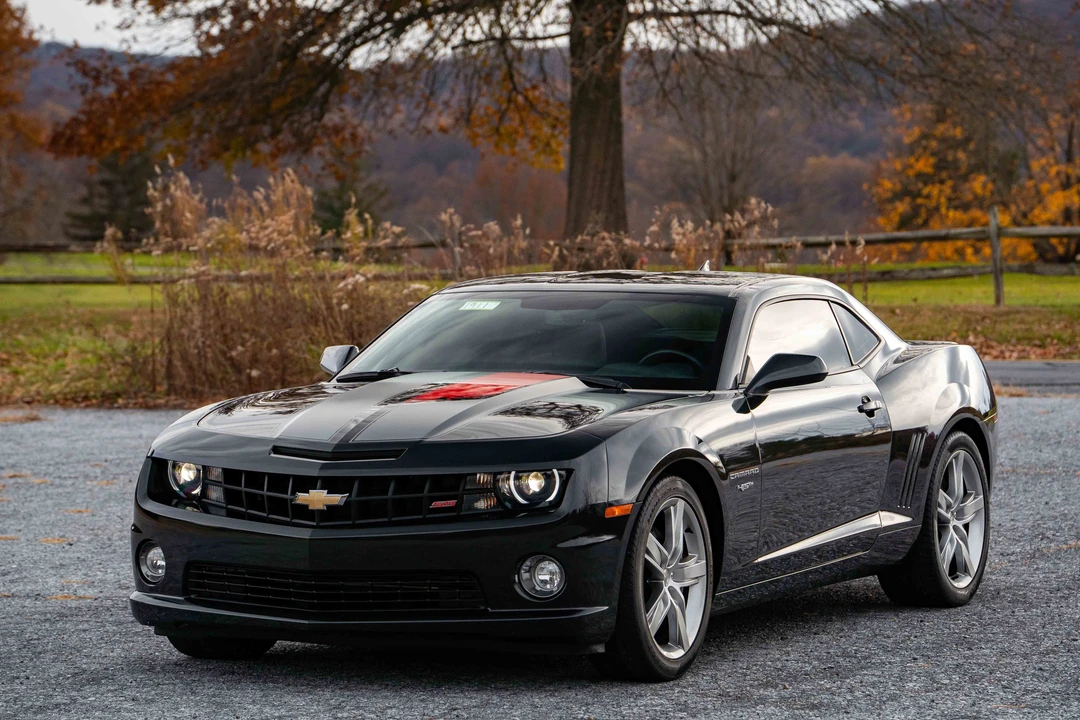 2004 Chevrolet Camaro - Image 13 of 31