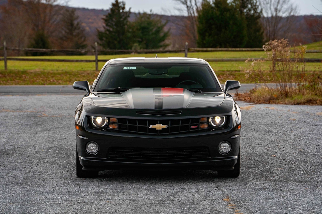 2004 Chevrolet Camaro - Image 9 of 31