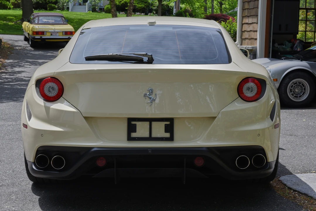 2012 Ferrari FF - Image 13 of 31