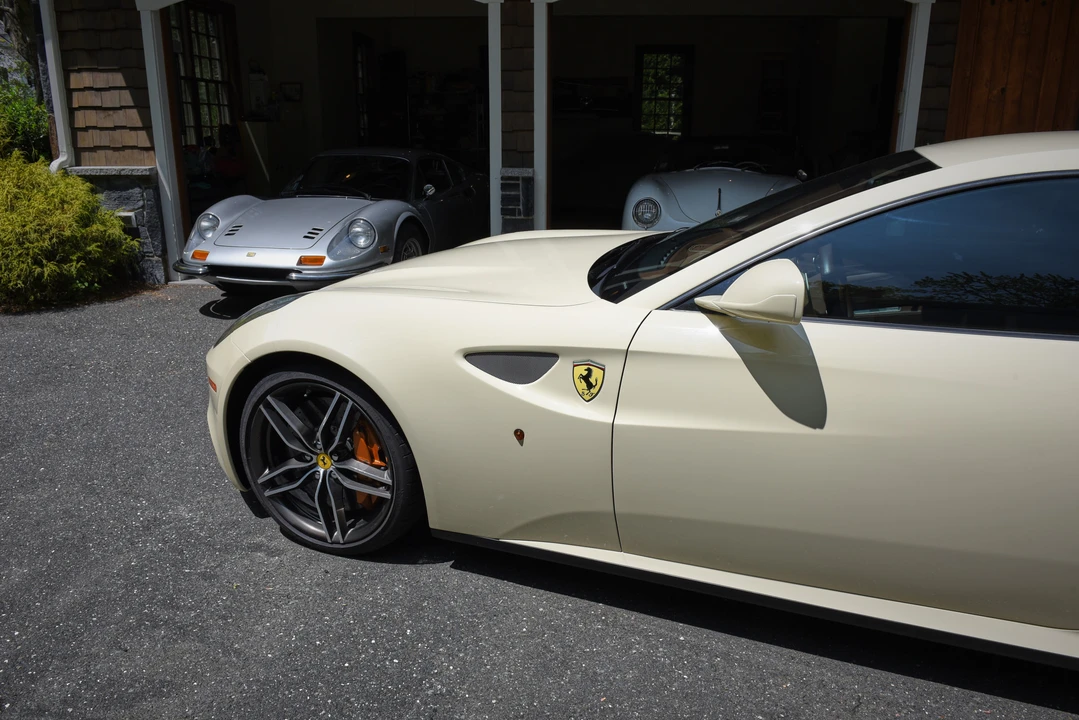 2012 Ferrari FF - Image 30 of 31