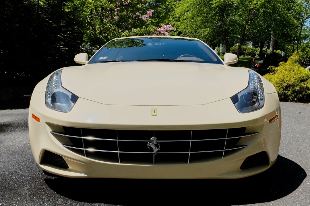 2012 Ferrari FF - Image 20 of 31