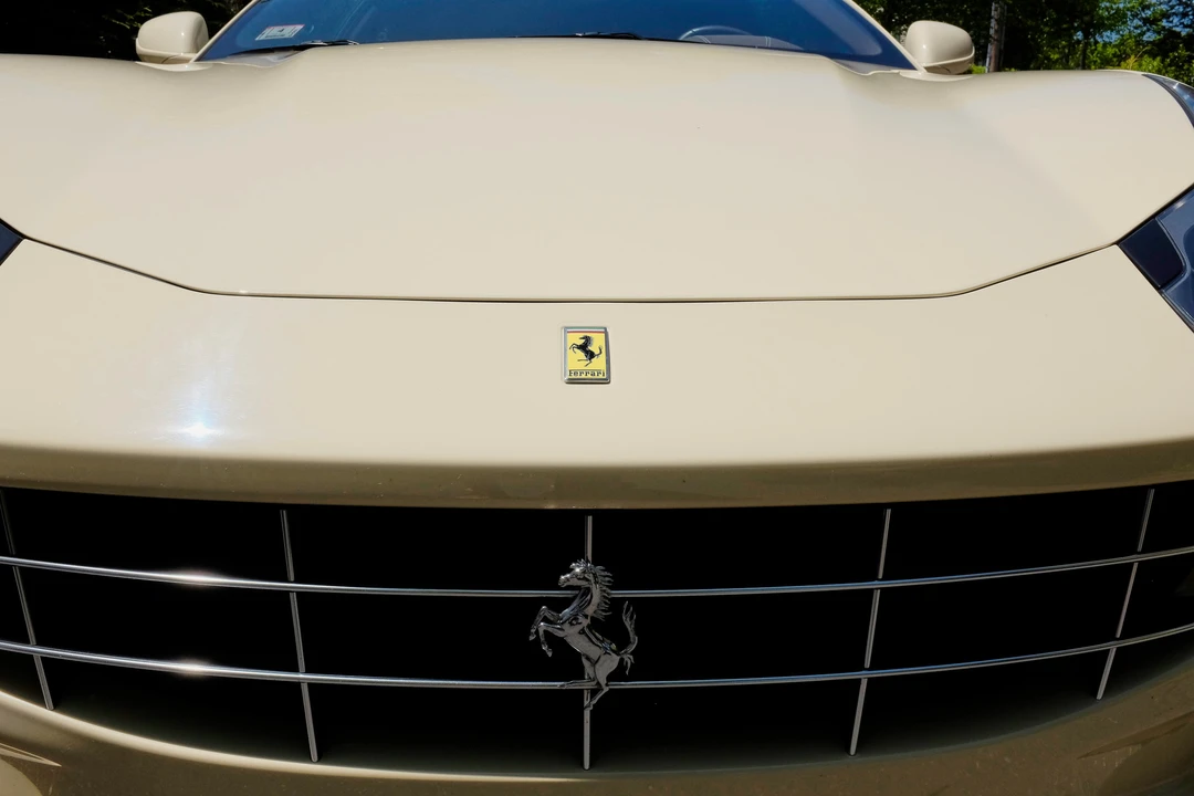 2012 Ferrari FF - Image 22 of 31