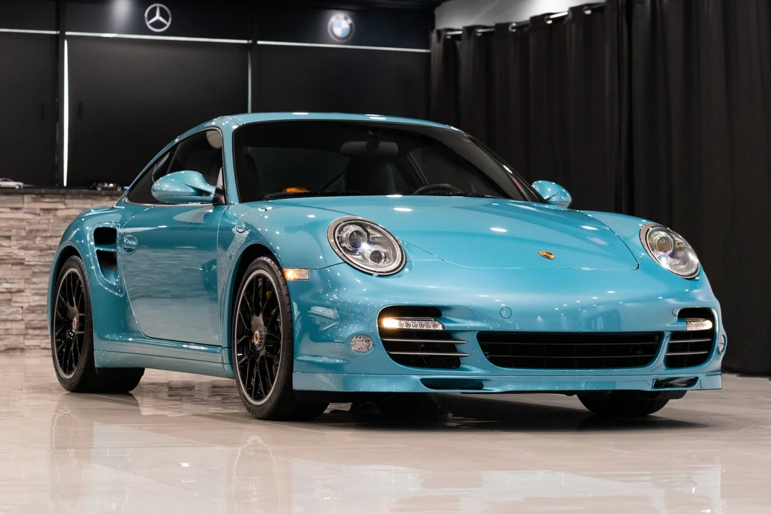 2012 Porsche 997 Turbo S - Image 19 of 31