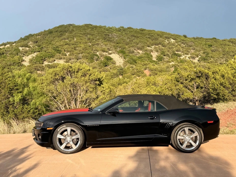 2013 Chevrolet Camaro SS 5th Gen - Image 26 of 31