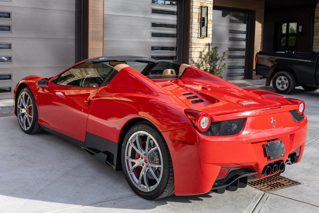 2013 Ferrari 458 Spider - Image 8 of 31