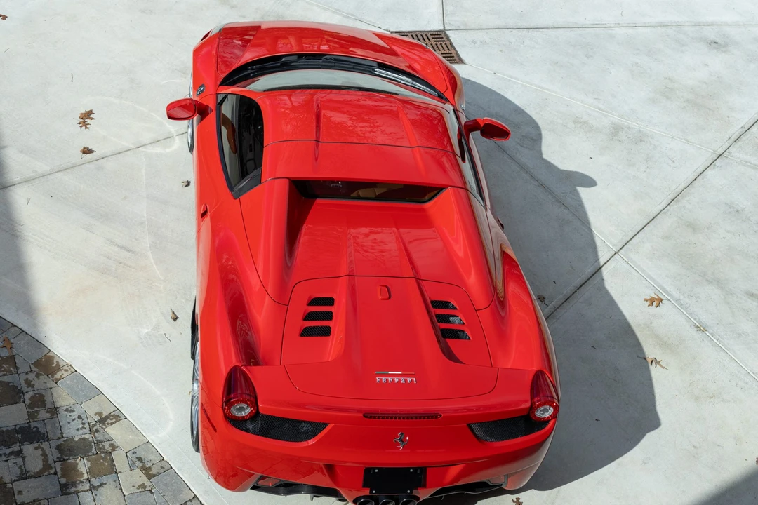 2013 Ferrari 458 Spider - Image 16 of 31