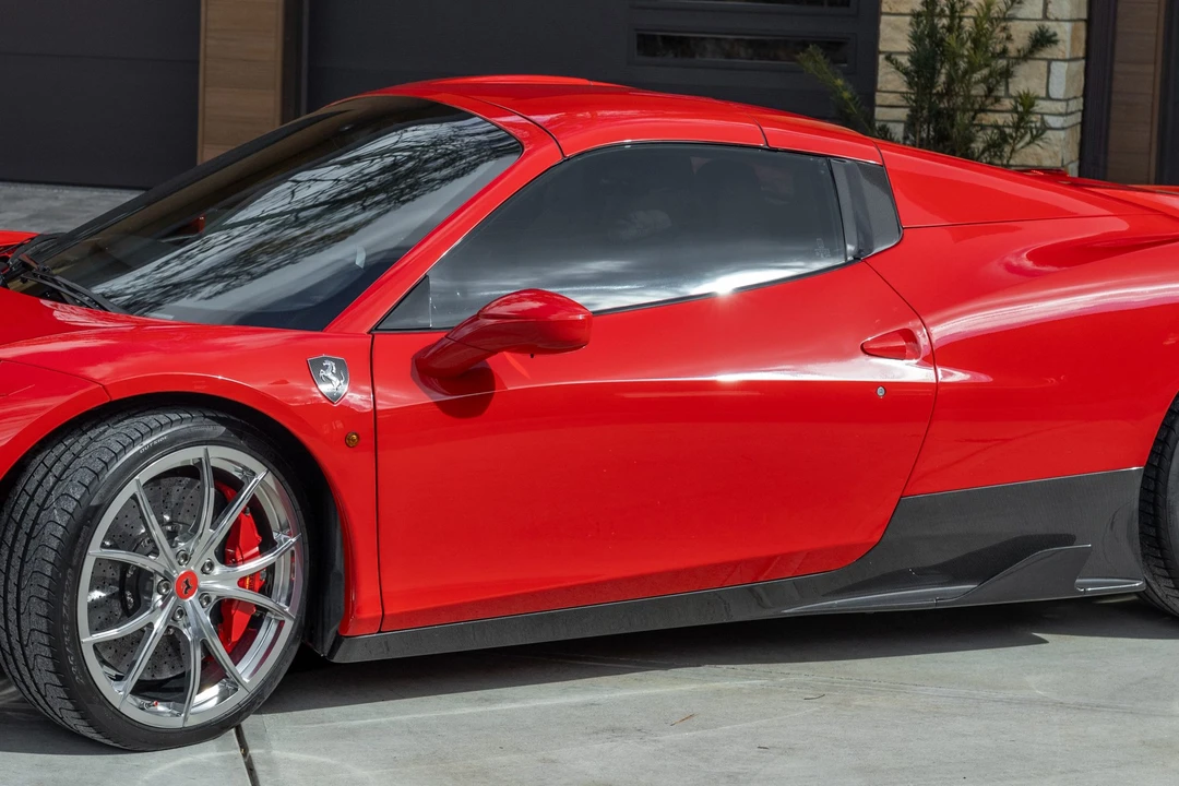 2013 Ferrari 458 Spider - Image 26 of 31