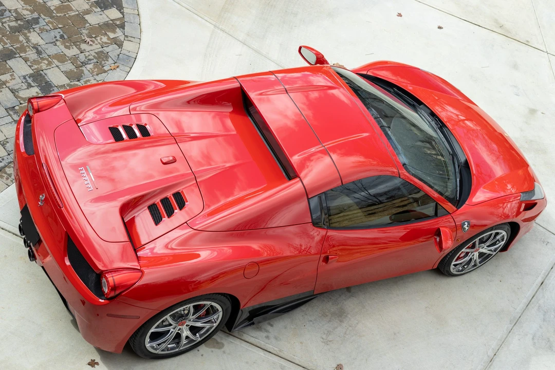 2013 Ferrari 458 Spider - Image 14 of 31