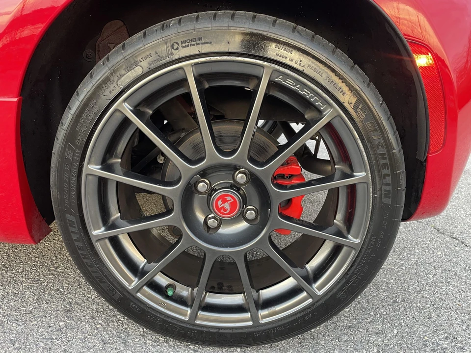 2013 Fiat Abarth 500 - Image 28 of 31