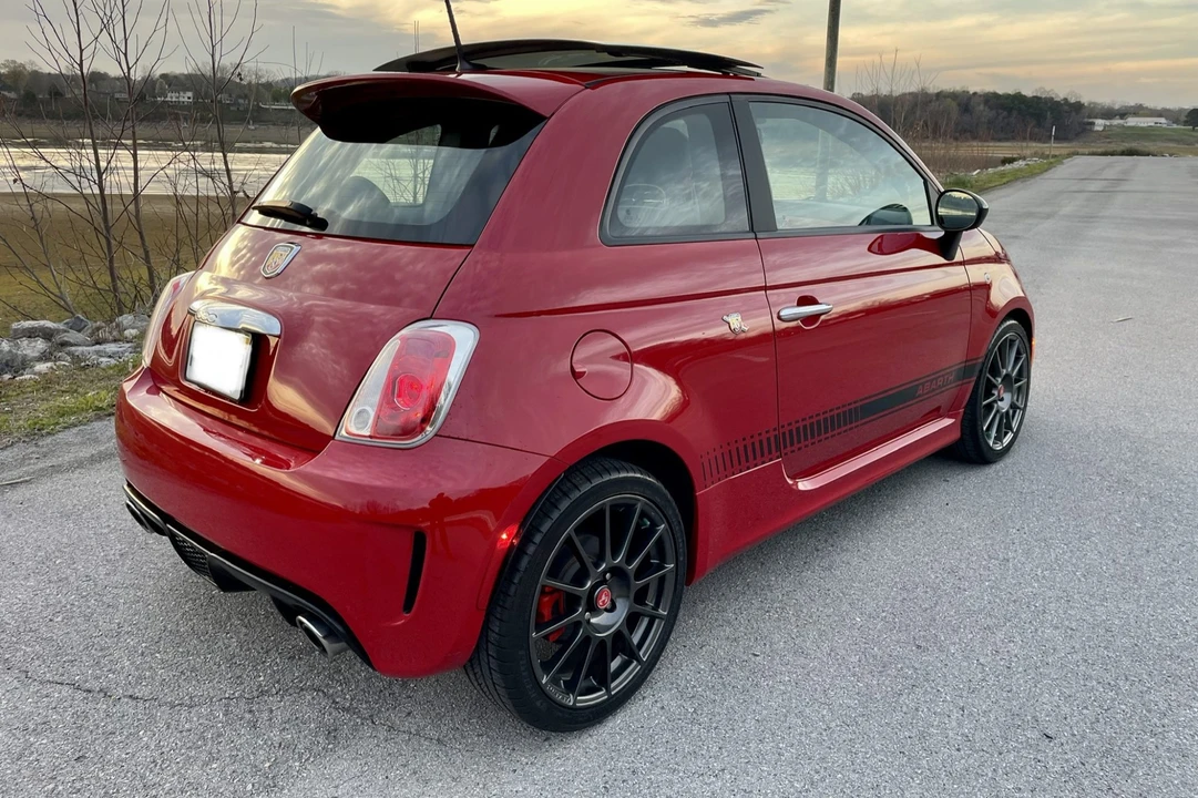 2013 Fiat Abarth 500 - Image 5 of 31