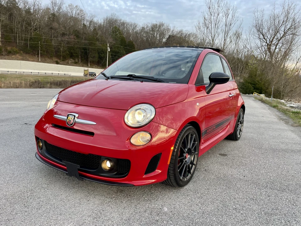 2013 Fiat Abarth 500 - Image 10 of 31