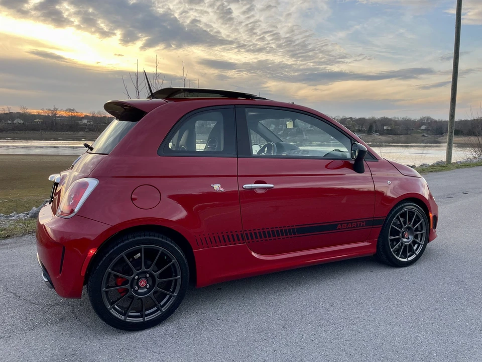 2013 Fiat Abarth 500 - Image 4 of 31