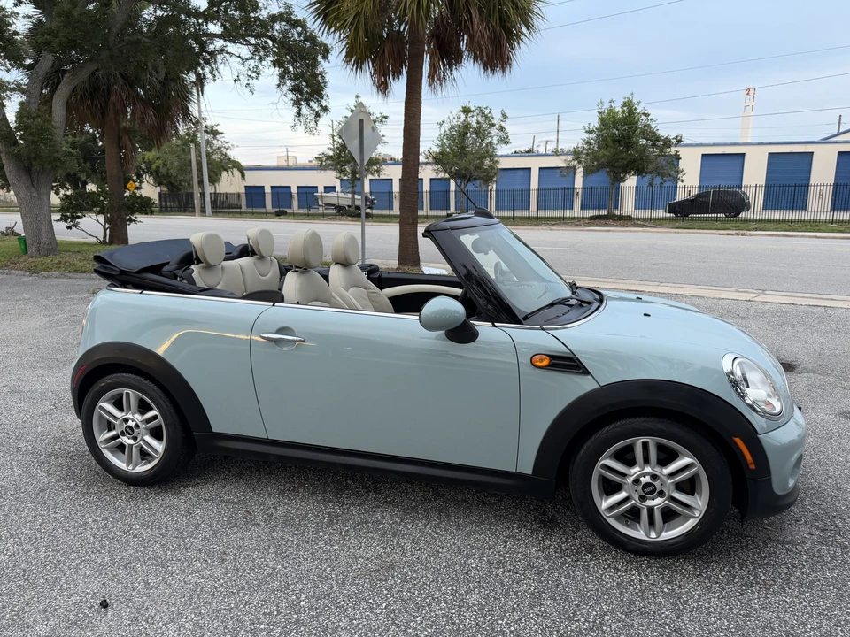 2013 Mini Coupe & Roadster - Image 31 of 31