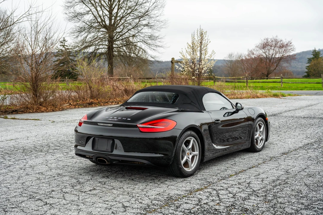 2013 Porsche 981 Boxster - Image 24 of 31