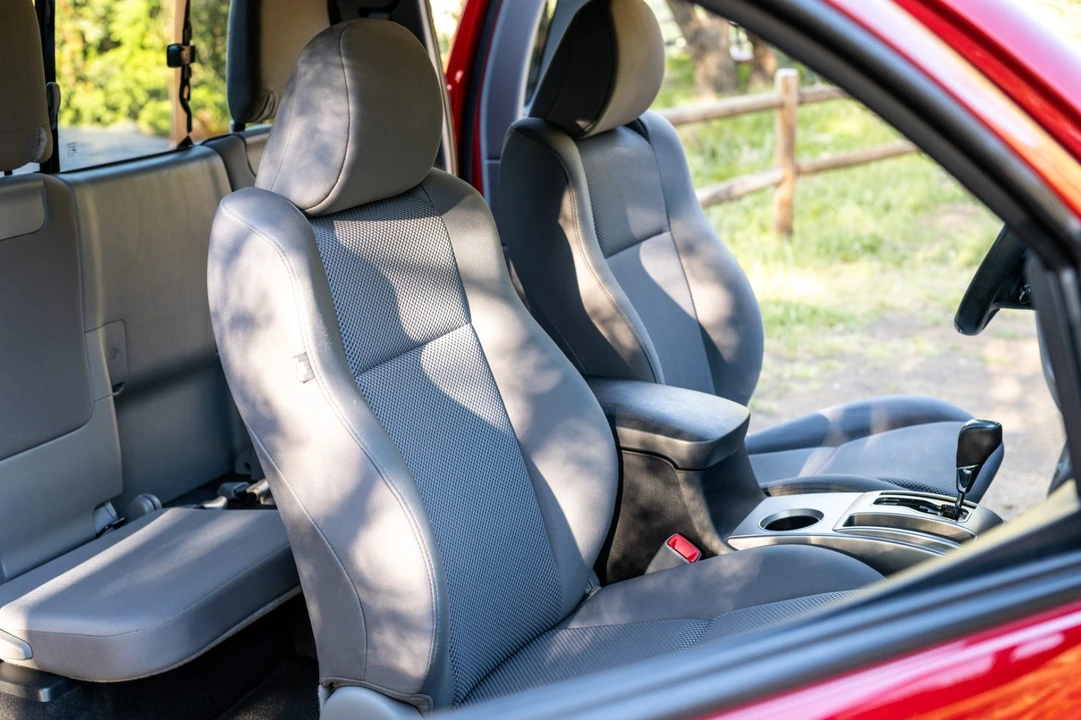 2013 Toyota Tacoma 2nd Gen - Image 4 of 6