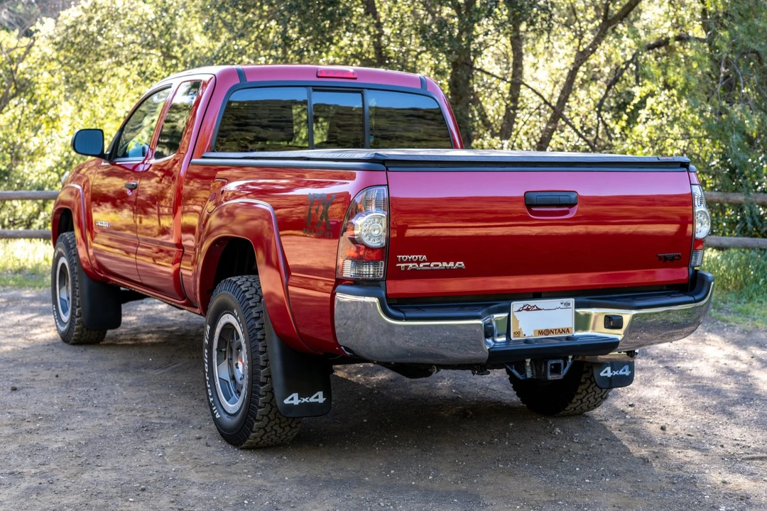 2013 Toyota Tacoma 2nd Gen - Image 2 of 6