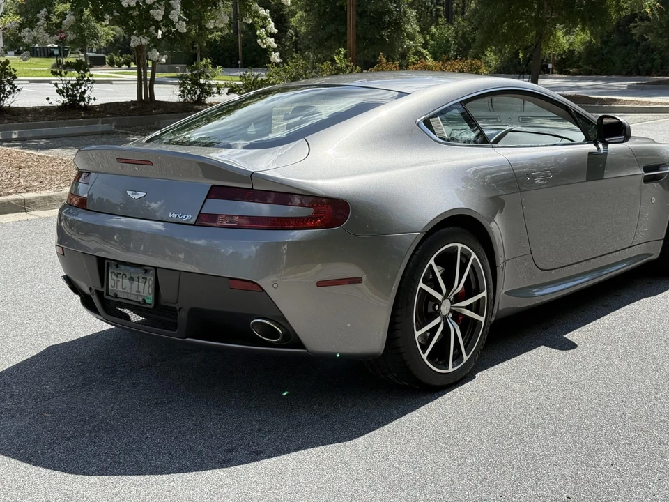 2014 Aston Martin V8 Vantage (2006-2017) - Image 24 of 31