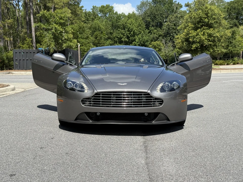 2014 Aston Martin V8 Vantage (2006-2017) - Image 16 of 31