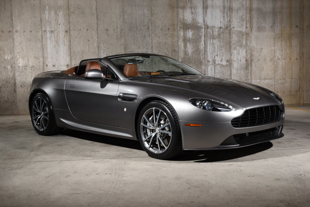 2014 Aston Martin V8 Vantage (2006-2017) - Image 2 of 31