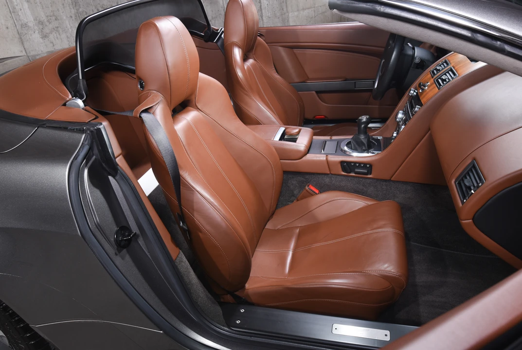 2014 Aston Martin V8 Vantage (2006-2017) - Image 28 of 31