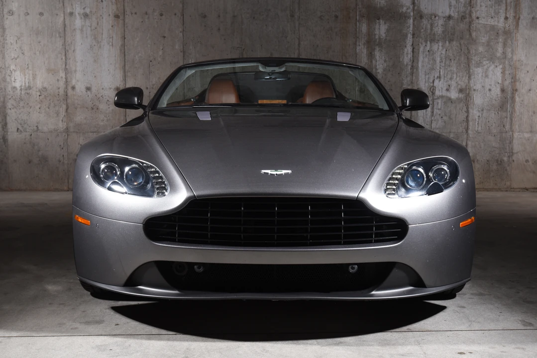 2014 Aston Martin V8 Vantage (2006-2017) - Image 3 of 31