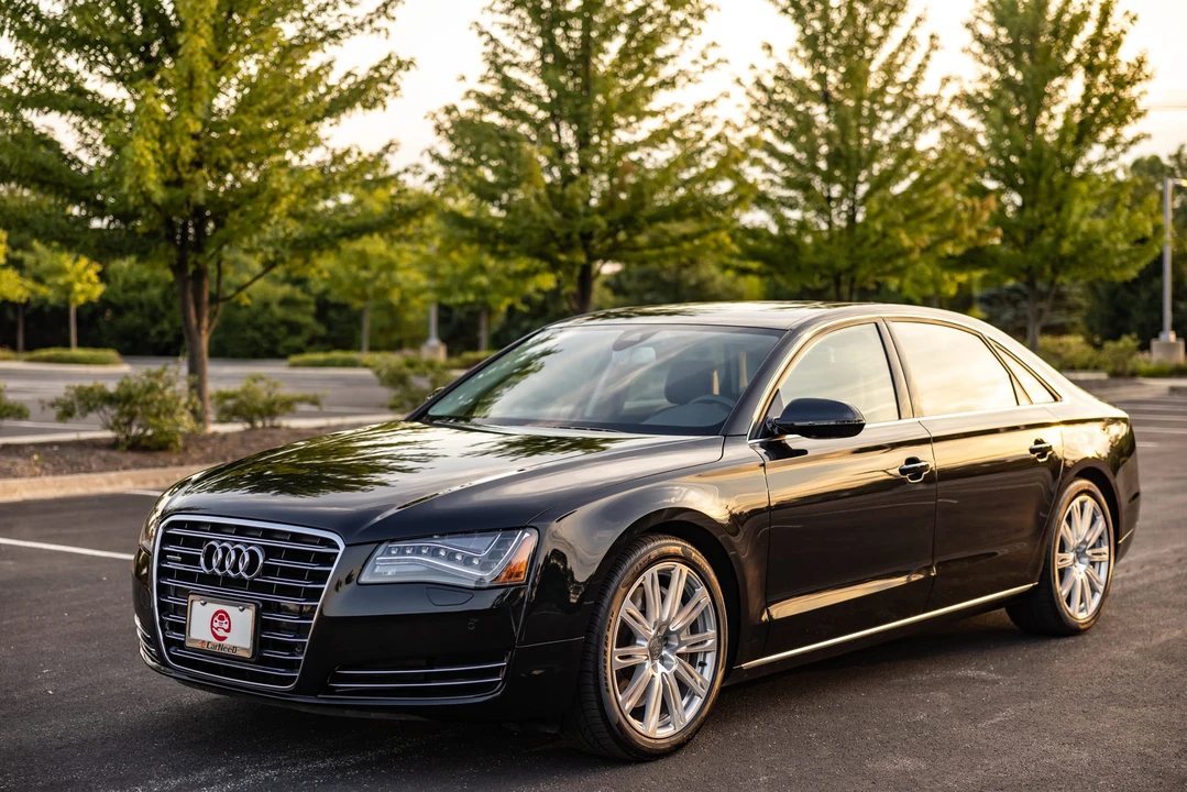 2014 Audi D4 A8 - Image 8 of 31