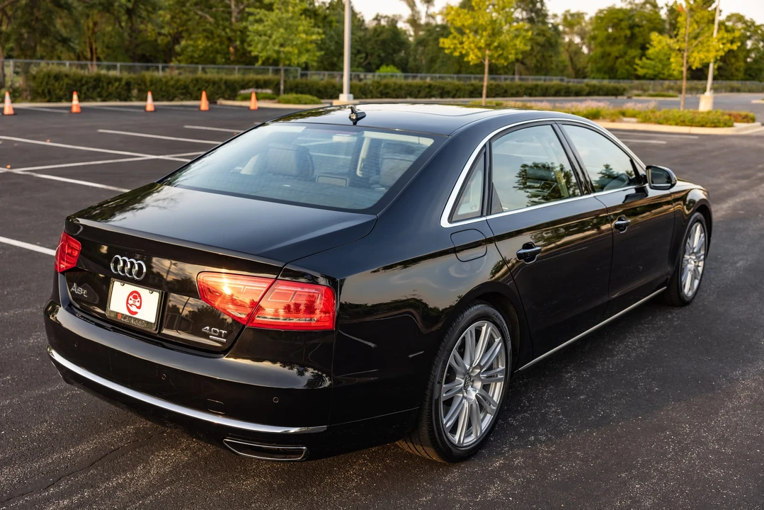 2014 Audi D4 A8 - Image 18 of 31