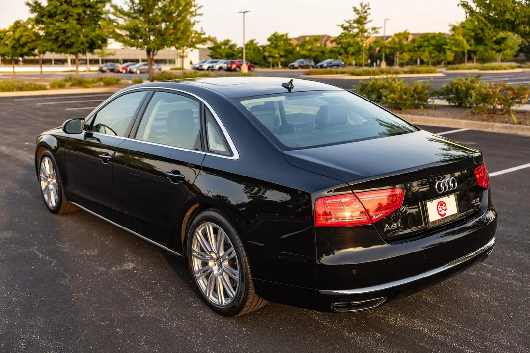 2014 Audi D4 A8 - Image 20 of 31