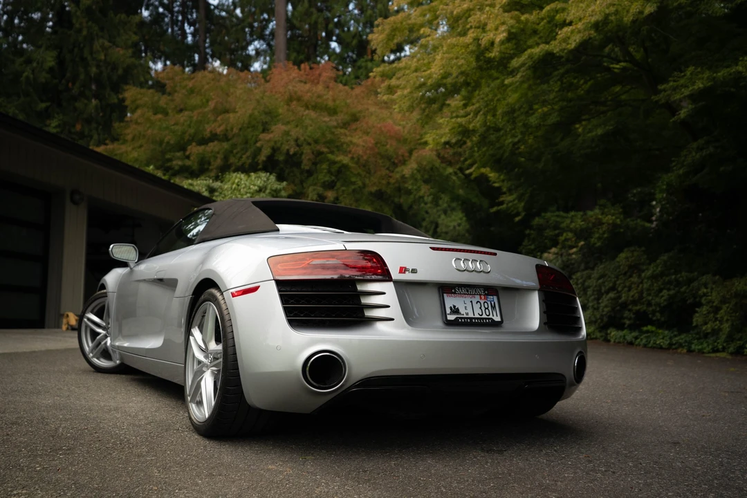 2014 Audi 42 R8 - Image 11 of 31