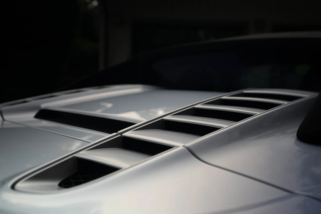 2014 Audi 42 R8 - Image 27 of 31