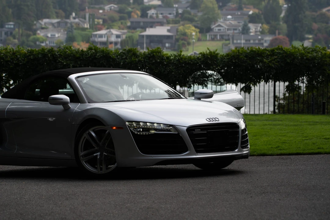 2014 Audi 42 R8 - Image 18 of 31