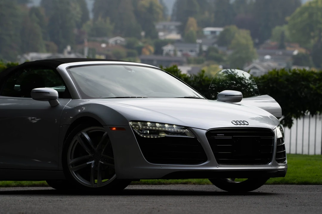2014 Audi 42 R8 - Image 20 of 31