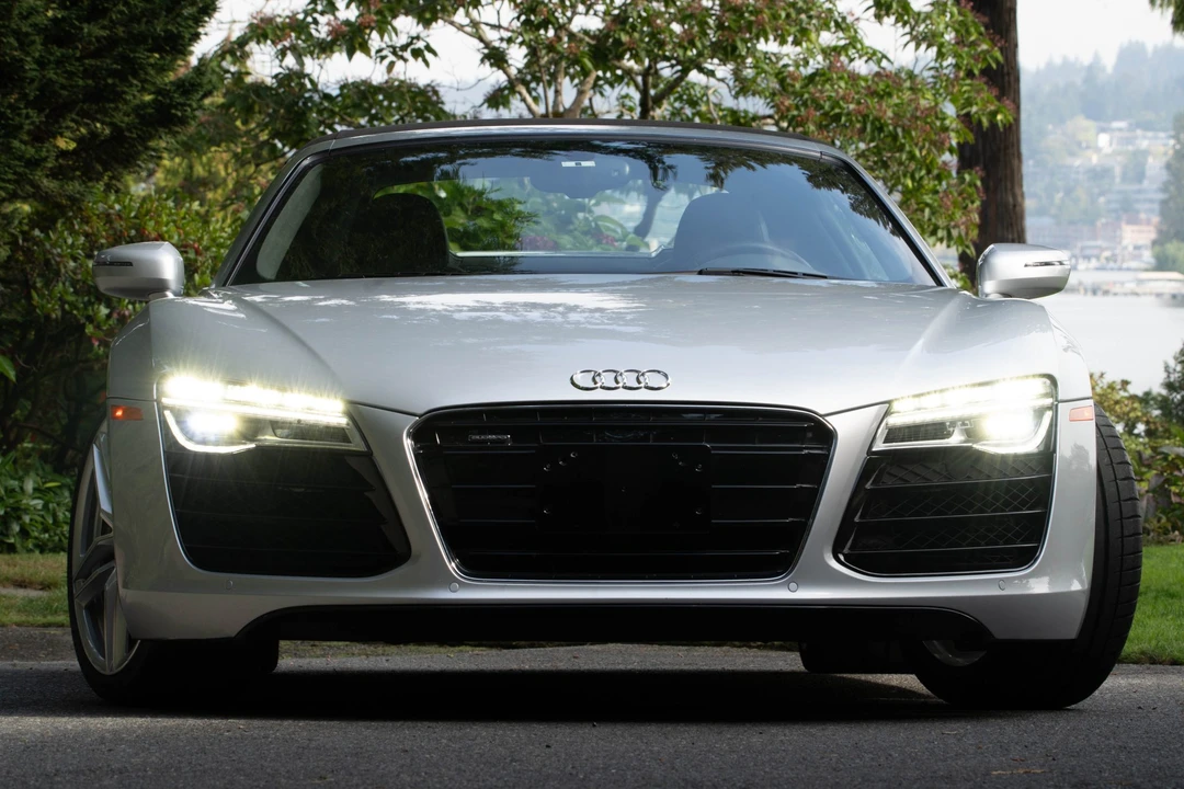 2014 Audi 42 R8 - Image 4 of 31