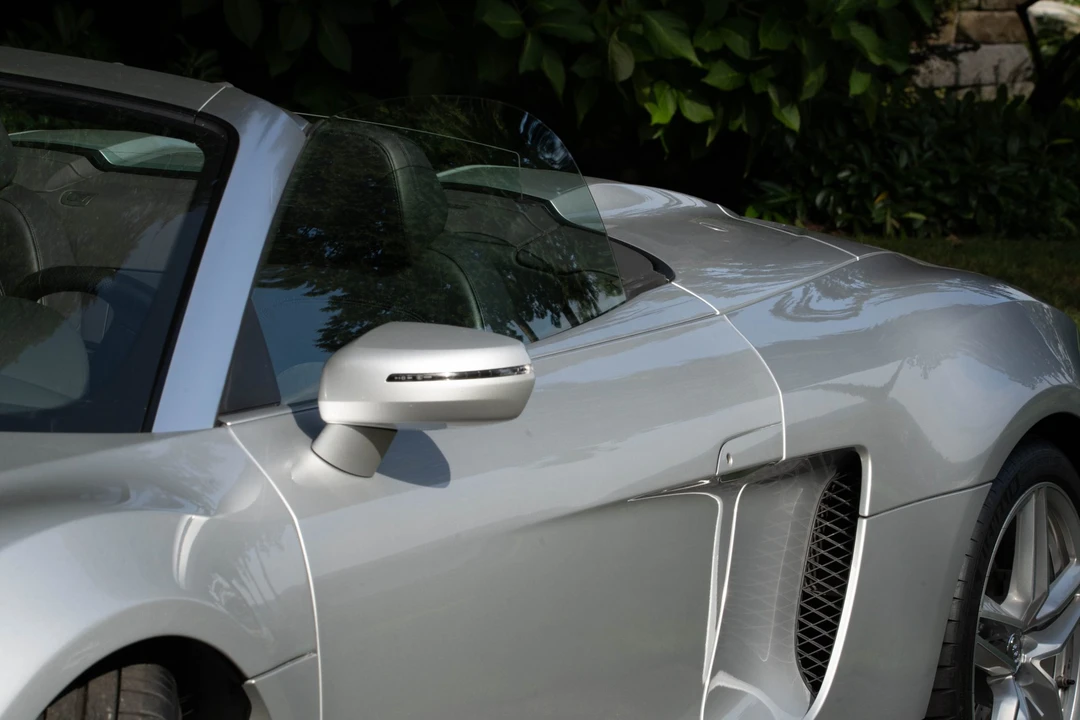 2014 Audi 42 R8 - Image 23 of 31