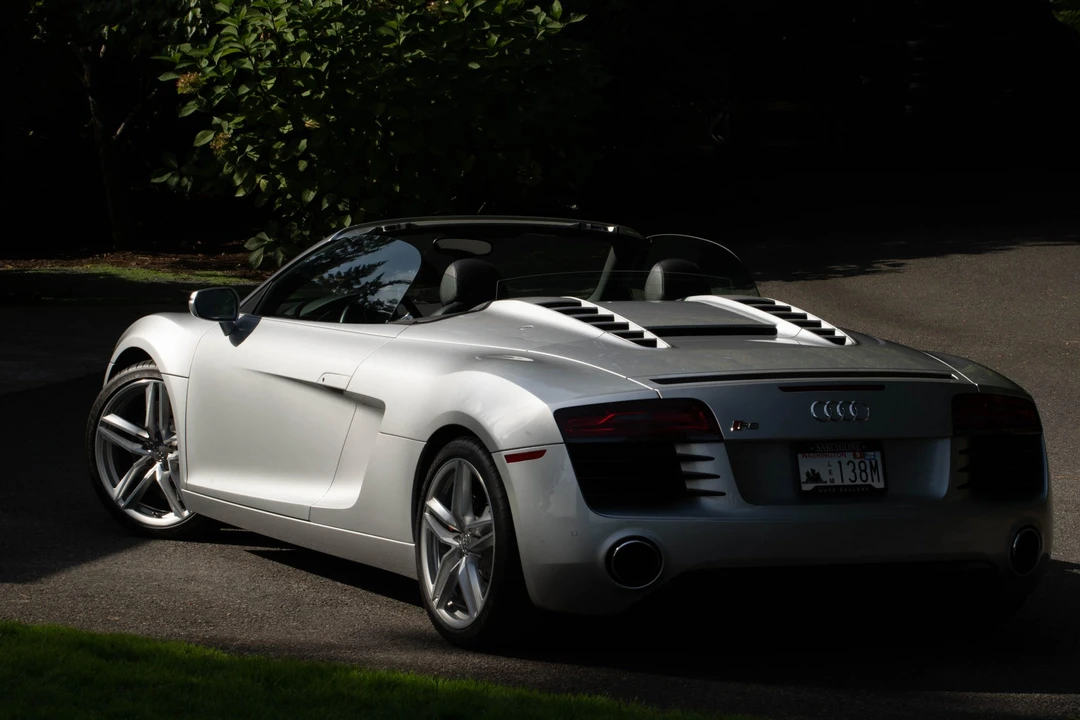 2014 Audi 42 R8 - Image 3 of 31