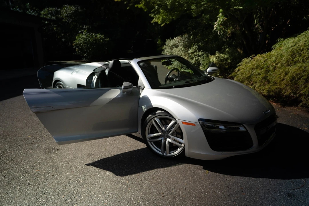 2014 Audi 42 R8 - Image 15 of 31