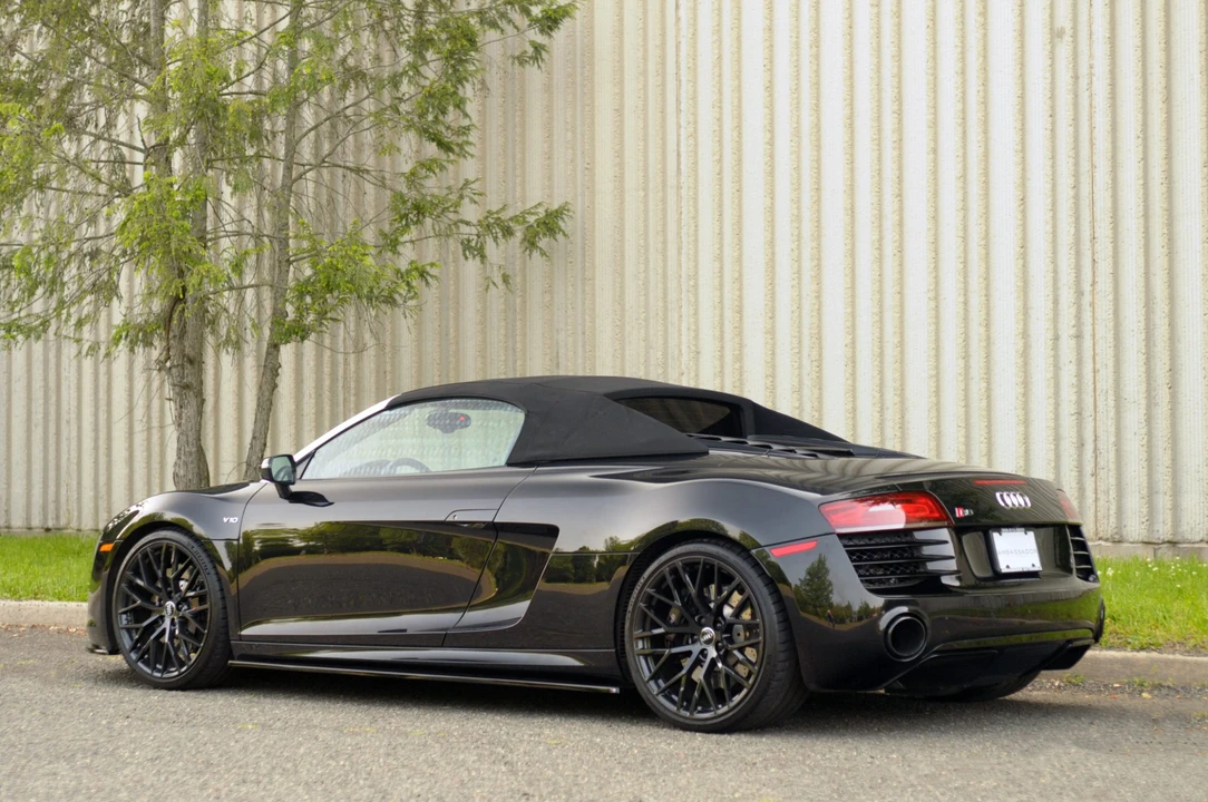 2014 Audi 42 R8 - Image 26 of 31