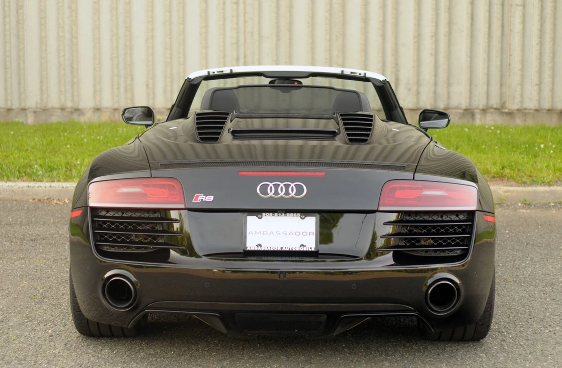 2014 Audi 42 R8 - Image 11 of 31