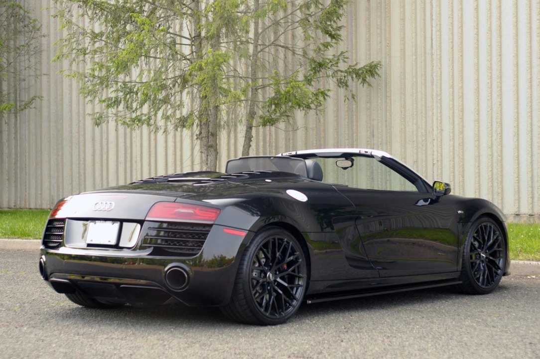 2014 Audi 42 R8 - Image 10 of 31