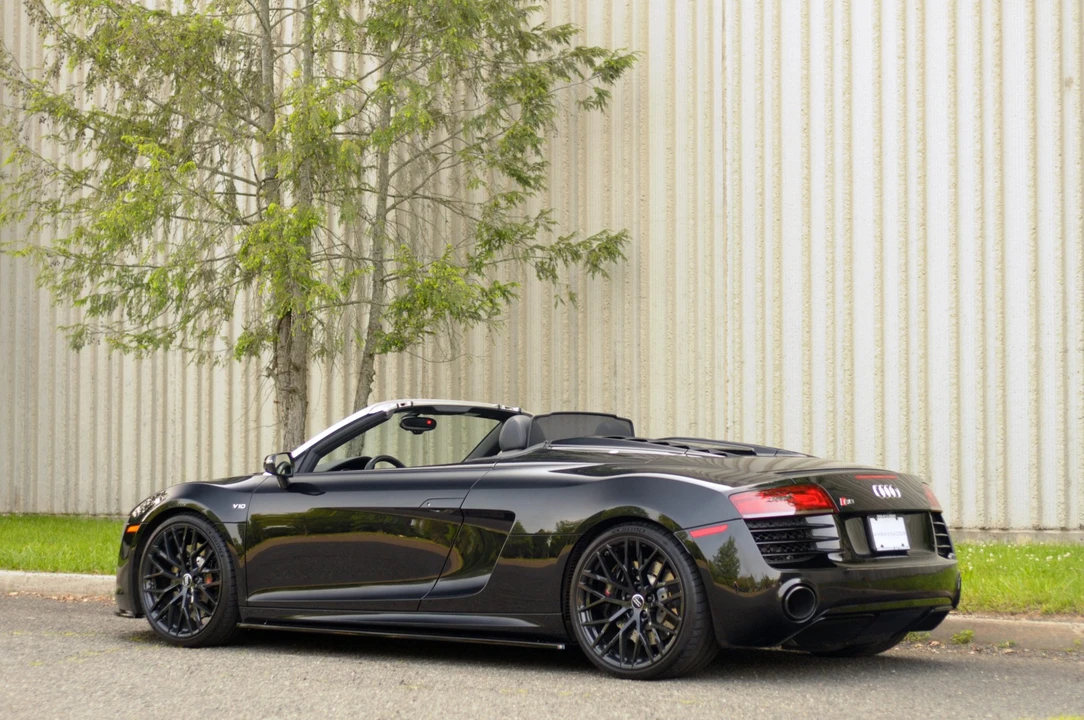 2014 Audi 42 R8 - Image 14 of 31