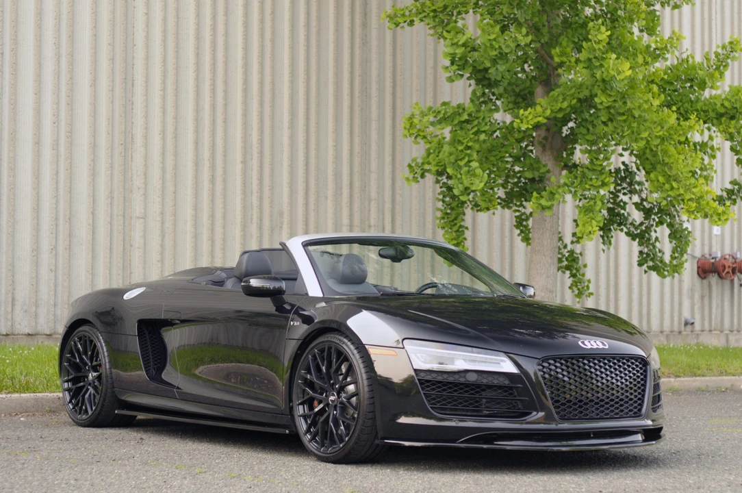 2014 Audi 42 R8 - Image 6 of 31