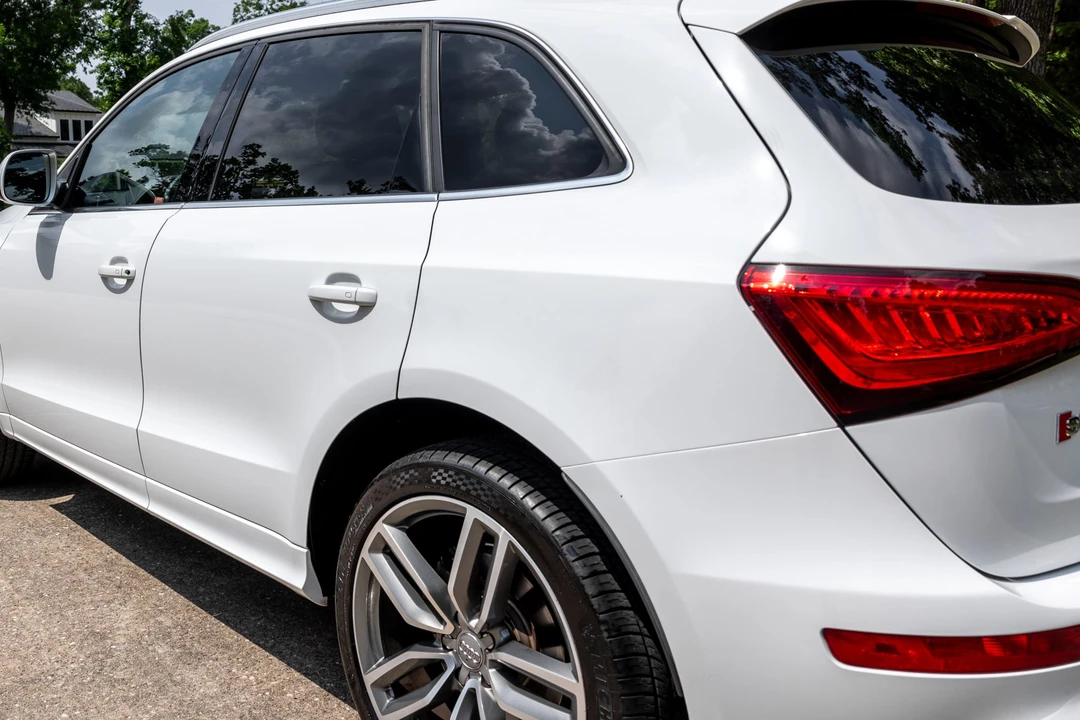 2014 Audi 8R SQ5 - Image 24 of 31