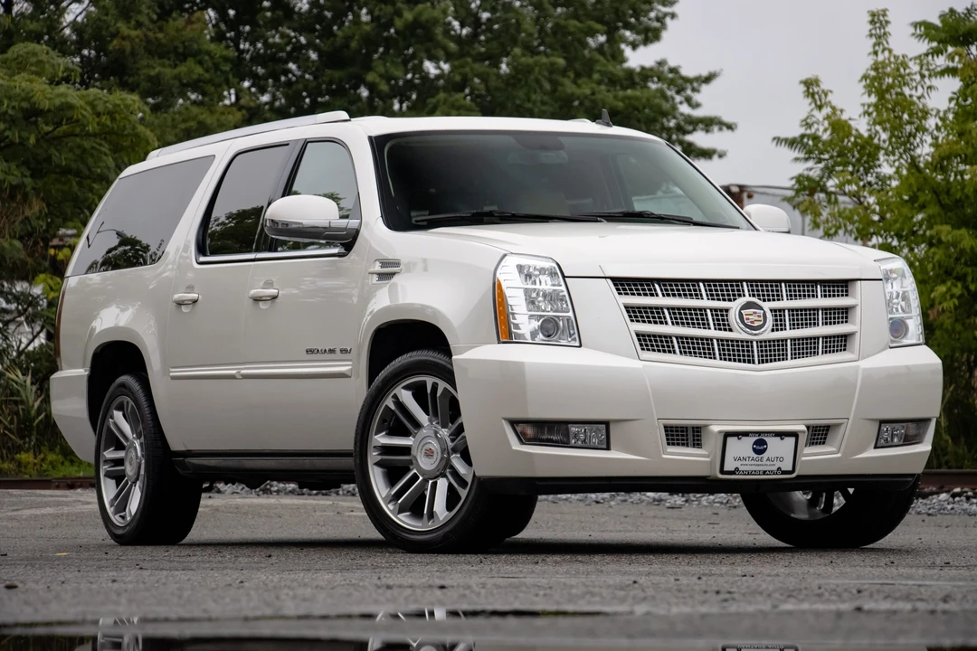 2014 Cadillac Escalade & EXT 3rd Gen - Image 20 of 31
