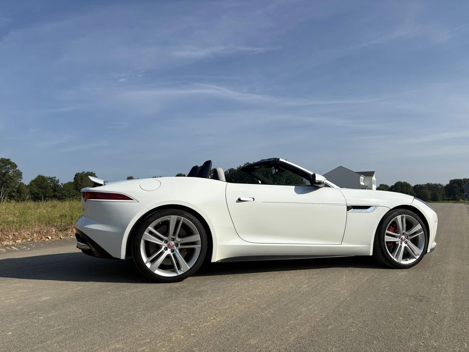 2014 Jaguar F-Type 1st Gen - Image 29 of 31