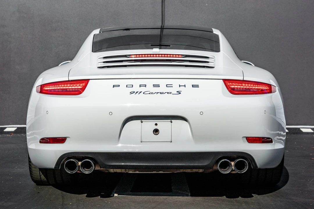 2014 Porsche 991 Carrera S - Image 8 of 31
